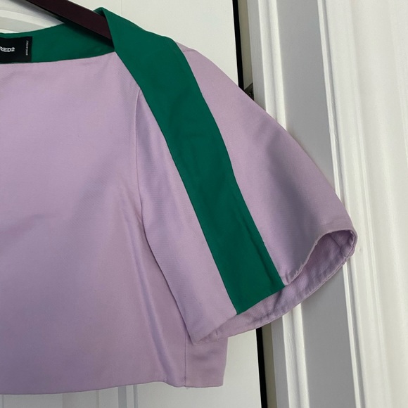 Dsquared2 crop top. Super cute. Size 38 - Picture 3 of 4
